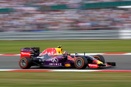 Aston Martin podría regresar a la Fórmula 1 en el 2016 de la mano de Red Bull