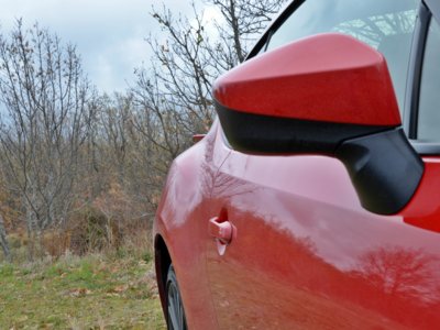 Cómo colocar los retrovisores correctamente y ahorrarse peligros innecesarios 