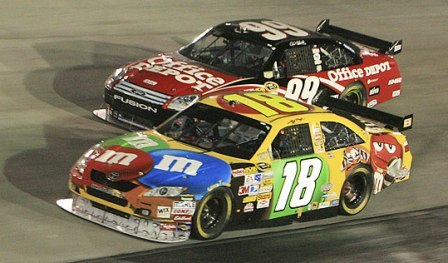 Kyle Busch vs Carl Edwards: un Senna-Prost en la Nascar