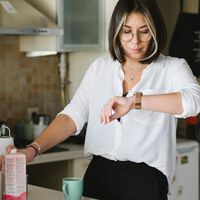 Solía llegar siempre tarde hasta que puse en práctica este truco de planificación. Me lleva solo cinco minutos cada mañana y ahora soy la más puntual