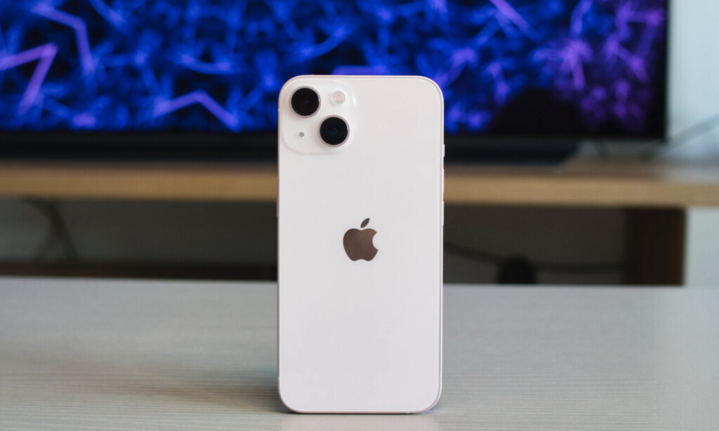 El iPhone 13 sigue siendo un superventas y ahora puedes conseguirlo más barato que nunca en MediaMarkt 