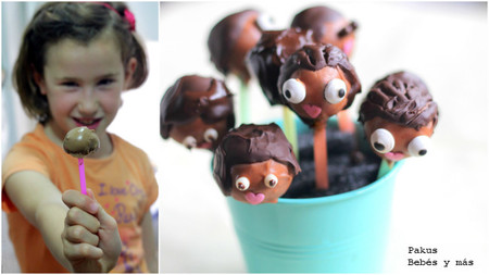 Muñecos comestibles de bizcocho y chocolate. Receta para hacer con niños