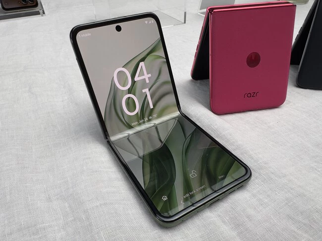 Motorola Razr 50 y Razr 50 Ultra: el nuevo dúo de plegables de