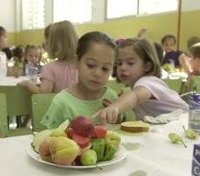 El menú escolar y el menú de casa deben complementarse