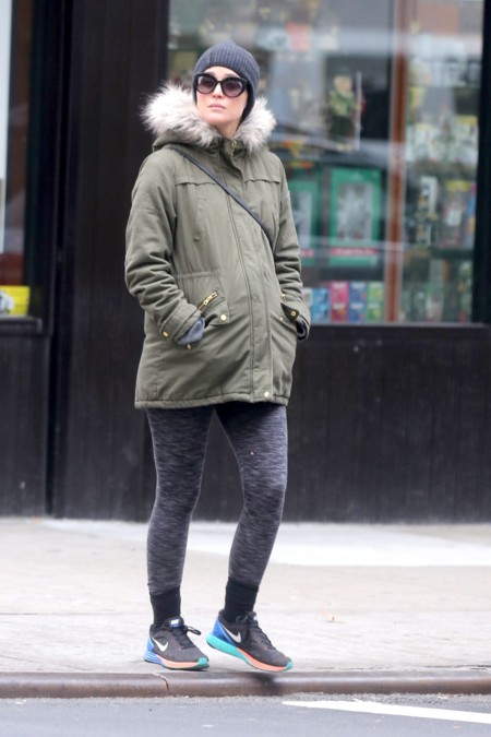 Rose Byrne Parka Premama