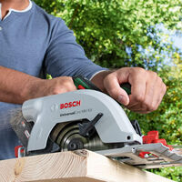 No es de Lidl, pero esta sierra Bosch es la mejor compra que cualquier manitas puede hacer este Black Friday: sin cables y sin suciedad 