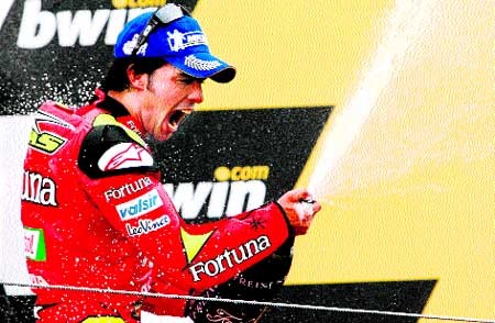 Toni Elías podría pilotar para Aspar en MotoGP