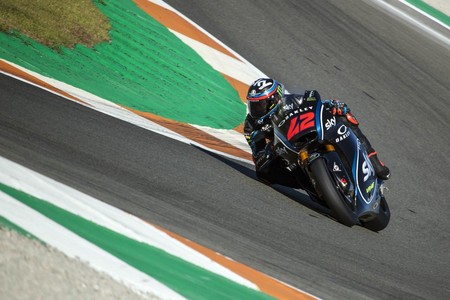 Francesco Bagnaia y Enea Bastianini cierran los test de Valencia con los mejores tiempos en Moto2 y Moto3