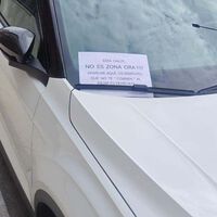 Huelva se ha cansado de la extorsión de los gorrillas: una iniciativa está intentando que nadie les pague ni un euro