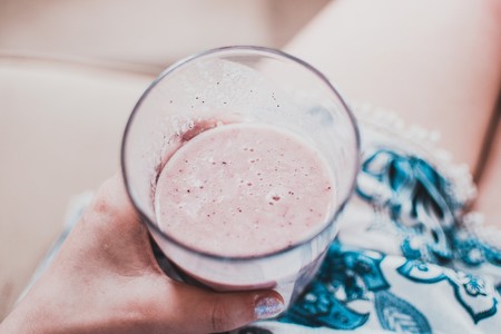 Placentofagia: no tiene ningún beneficio comer o beber la placenta después del parto (y hacerlo podría ser peligroso)