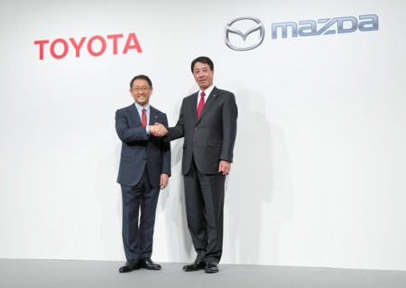 Toyota y Mazda se unen para crear coches más atractivos