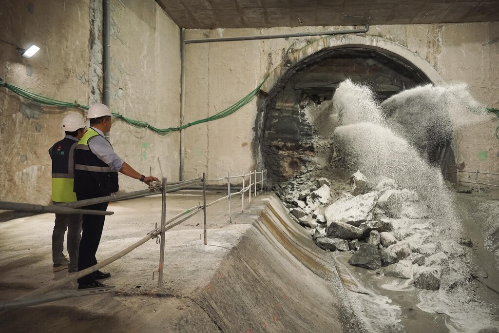 La tuneladora Mayrit se acerca a Atocha tras extraer 189.000 metros cúbicos y perforar tres kilómetros del suelo de Madrid