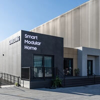 Samsung no solo tiene móviles o electrodomésticos: también construye casas prefabricadas. Y van a llegar a Europa