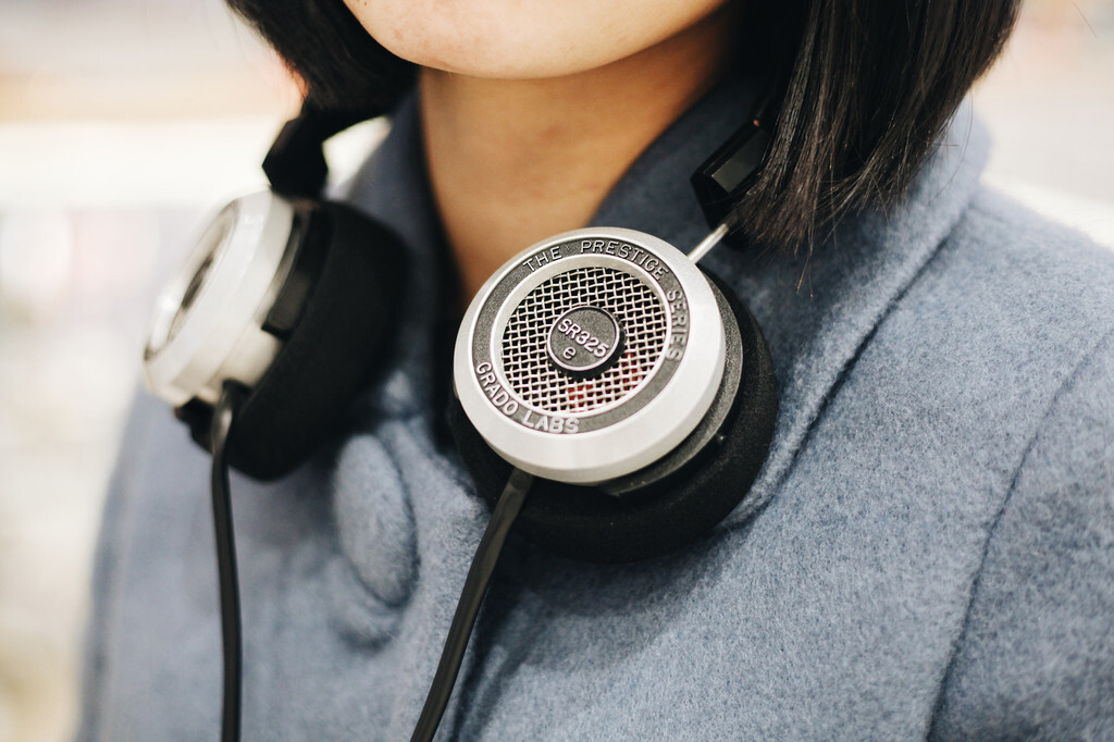 Tipos de auriculares por su forma: estos son los diseños más habituales que podemos encontrar en el mercado