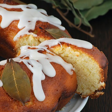 Bizcocho de naranja y laurel. Receta