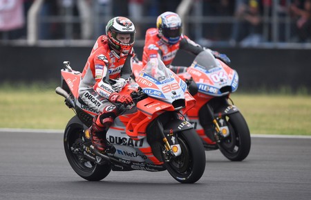 Jorge Lorenzo Andrea Dovizioso Gp Argentina Motogp 2018