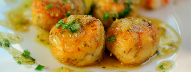 Albóndigas de merluza en salsa verde. Receta