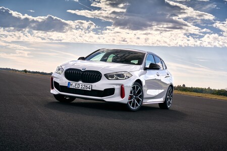 ¡Ya es oficial! El BMW 128ti de 265 CV ha llegado y tiene al Volkswagen Golf GTI en el punto de mira