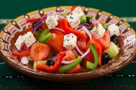 Llevar una dieta mediterranea podría reducir los efectos negativos de la contaminación ambiental sobre nuestro cuerpo