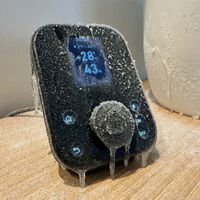 Sobrevivir a 40 bajo cero sin electricidad ni agua corriente es posible: esta pareja lo hace cada invierno y explica cómo