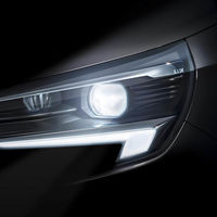 Opel nos enseña los faros matriciales con tecnología LED IntellilLux del Corsa eléctrico de 2019