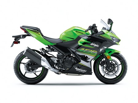 Kawasaki Ninja 400 2018 022