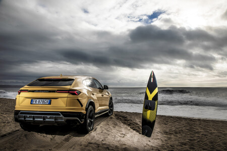 Lamborghini Urus 3