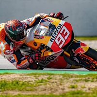 ¡Marc Márquez vuelve a la moto! Ha pilotado una Honda RC213V-S similar a su MotoGP en Montmeló