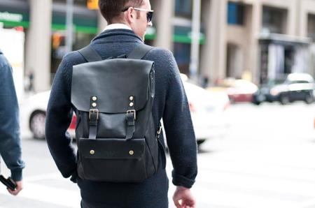 Mochilas al hombro: El nuevo accesorio en boga de esta primavera