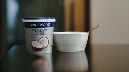 3 ideas para aprovechar los envases de plástico del yogurt de 1 kilo y convertirlos en hermosos objetos para decorar tu casa