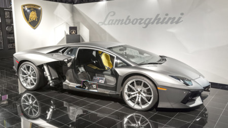 El futuro de Lamborghini está hecho de esta extraña materia