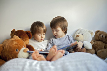 Ocho libros imprescindibles para regalar a los niños en el Día del Libro