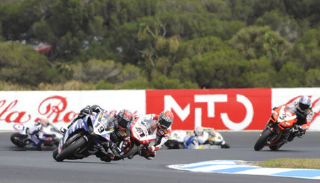 Superbikes: la era post-Bayliss arranca con victorias de Haga y Spies en Australia