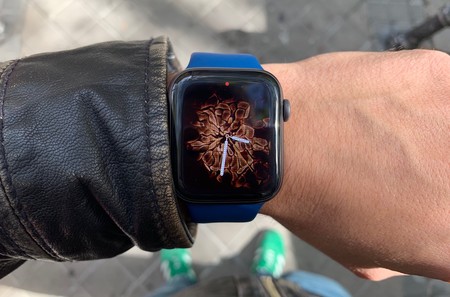 Cómo utilizar 'Levantar para hablar' con Siri en el Apple Watch