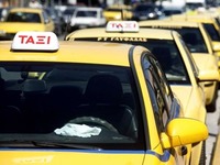 Viajando en taxi por Atenas (Grecia) sin morir en el intento