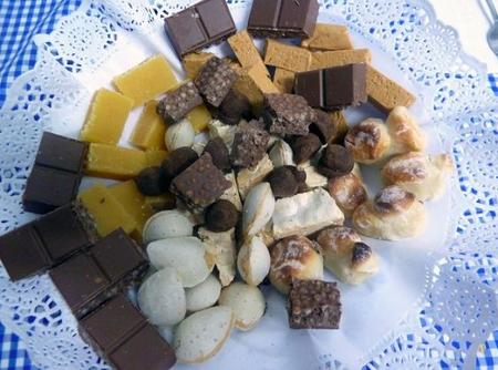 La Feria más golosa: dulces, peladillas y turrones en Casinos (Valencia)