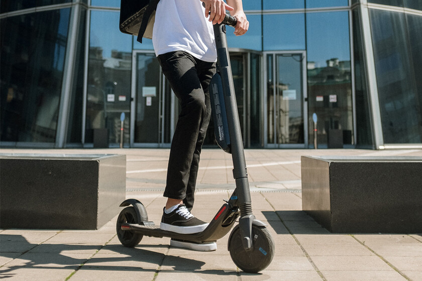 https://www.compradiccion.com/movilidad/lidl-se-adelanta-al-black-friday-desplomando-precio-este-patinete-electrico