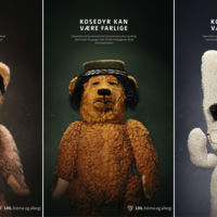 Peluches tan peligrosos como Hitler, Gaddafi y Kim Jong-un en una campaña contra el asma infantil