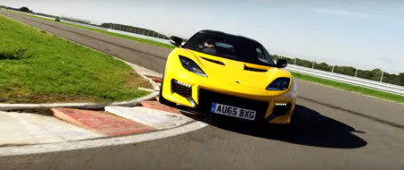 Para amenizar la tarde del sábado, nada mejor que el Lotus Evora 400, en vídeo