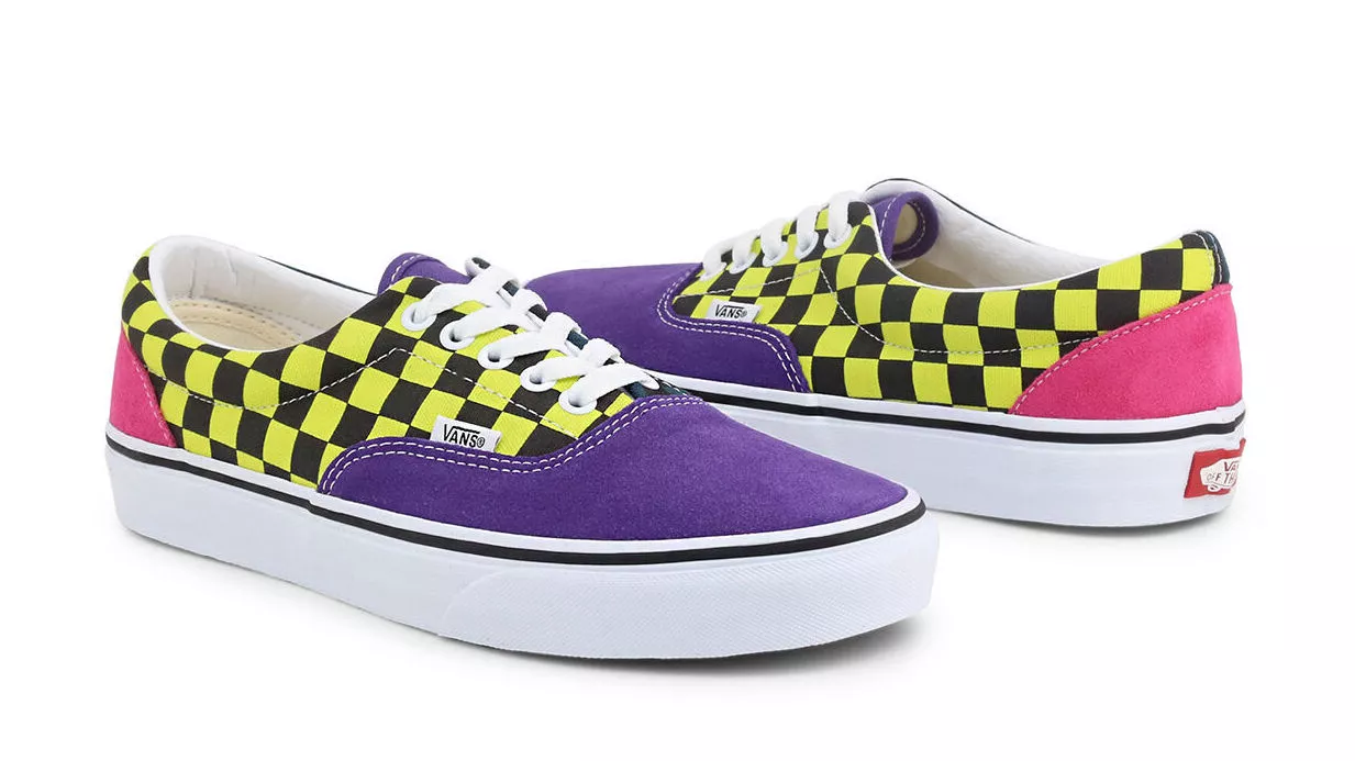 Colorful checkered lace-up sneaker