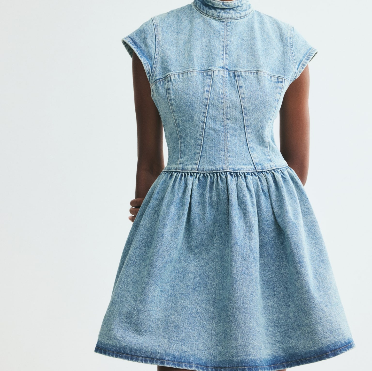 Flared-skirt denim dress

