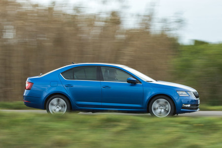 Škoda Octavia 2017 prueba contacto