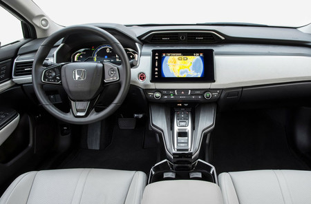 Honda Clarity Fuel Cell