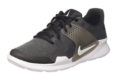Podemos estrenar estas zapatillas deportivas Nike Arrowz por sólo 34,98 euros gracias a Amazon. Envío gratis
