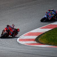 Lío en Ducati. Han amagado con quitarle una moto a Pramac para atar a Marc Márquez, y ahora podrían quedarse solo con dos equipos 