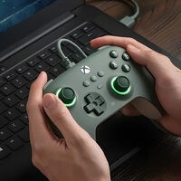 Este control para XBOX y PC cuesta menos de 600 pesos, y tiene algo que lo hace mejor que los oficiales: imanes que eliminan el drift