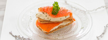 Esta preparación salada basada en salmón y queso crema será la sensación de tus aperitivos navideños: es a prueba de torpes 
