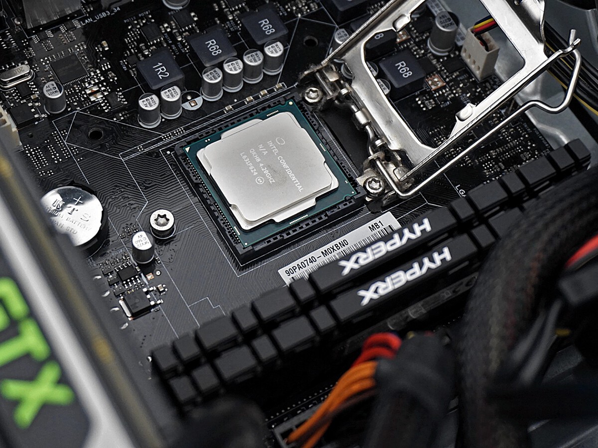 CPU core i7 7700k Amazon.com: Intel BX80677I77700K 7th Gen Pentium Desktop Processor