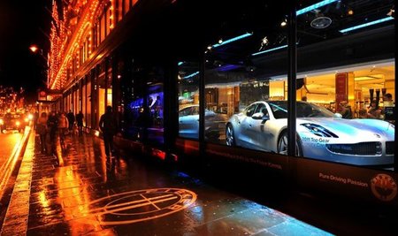 El Fisker Karma se deja ver en los almacenes Harrods