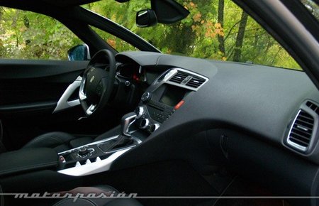 Citroen-DS5-presentacion-09